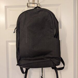 Moment MTW Everything Backpack 21L